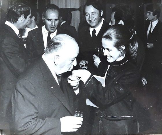 Claude Jade, Alfred Hitchcock, Michel Piccoli, Frederick Stafford, Michel Subor, Hotel Plaza Athénée 25 September 1969, officier des Arts et des lettres, Hitchcock Topaz L'ETau Topas Paris