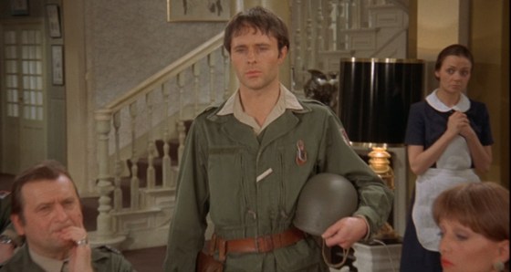 charme discret de la Bourgeoisie  Claude Pieplu, Maxence Mailfort, Milena Vukotic und Stéphane Audran 