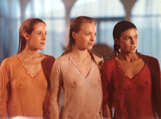 Claude Jade, Nicole Jamet und Chantal Goya in "Trop c'est trop"